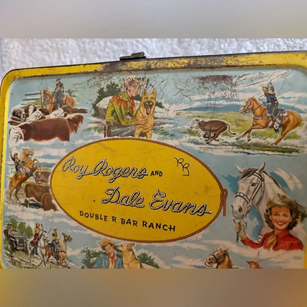 Roy Rogers and Dale Evan’s 1950s Double R Bar Ranch Lunch Box, Fair Condition